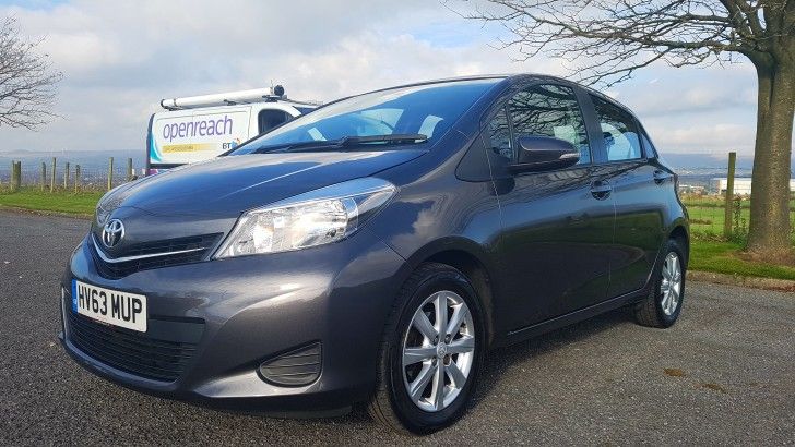 2013 Toyota Yaris 1.4 5dr image 3