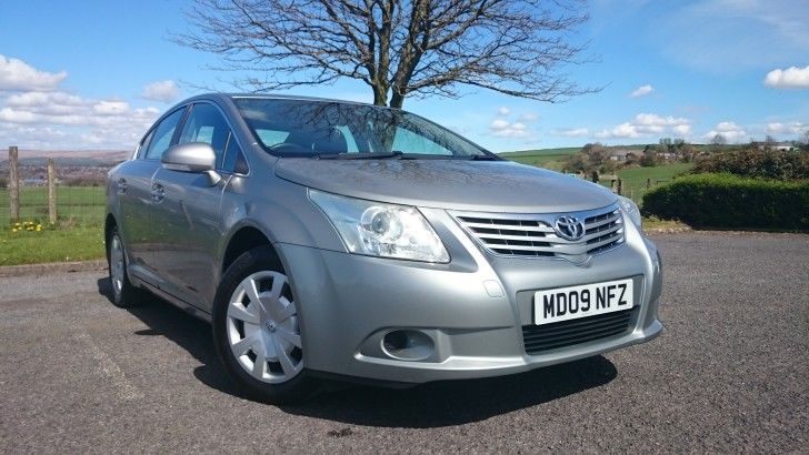 2009 Toyota Avensis 2.0 D-4D T2 4dr image 1