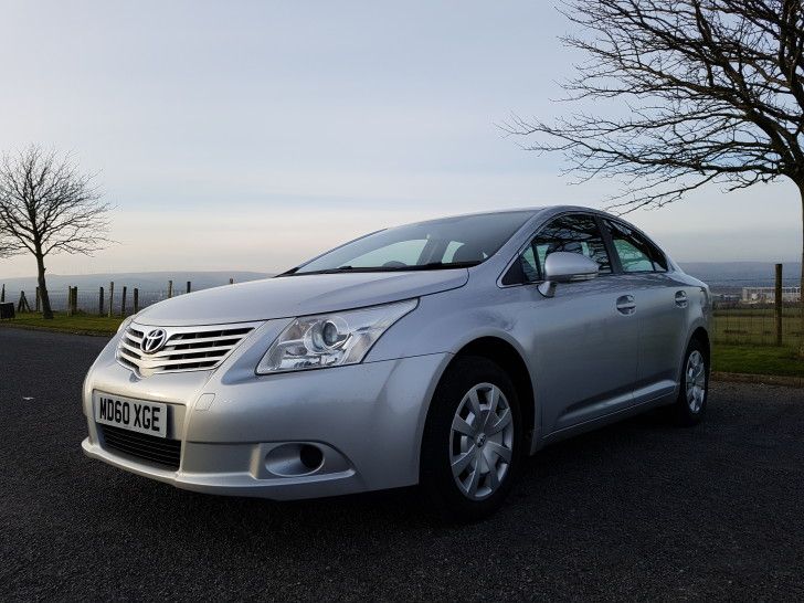 2010 Toyota Avensis 2.0 D-4D T2 image 3
