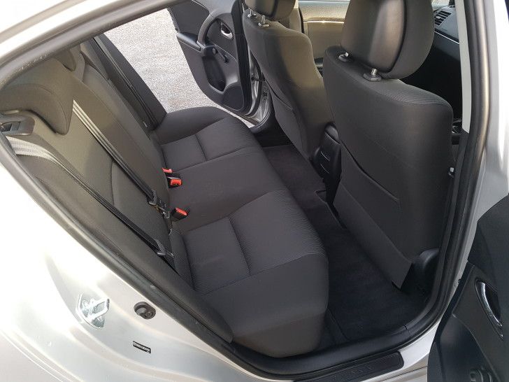 2010 Toyota Avensis 2.0 D-4D T2 image 7