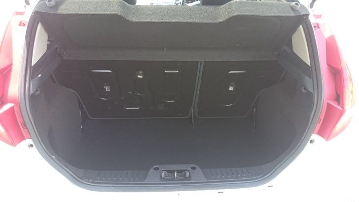 2010 Ford Fiesta 1.6 image 7