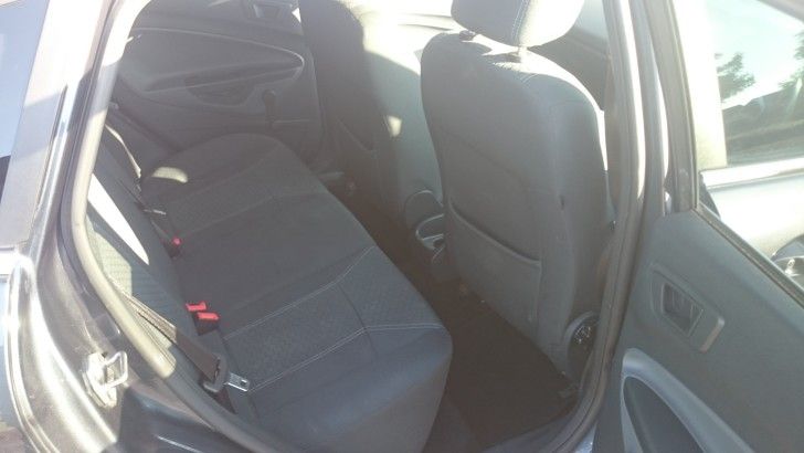 2010 Ford Fiesta 1.6TDCI image 8