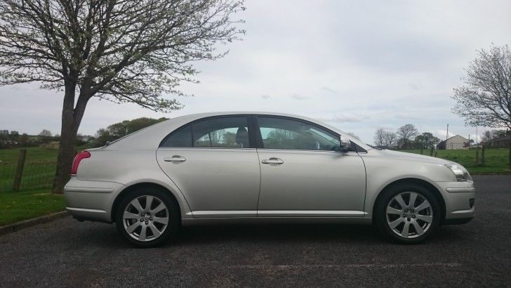 2007 Toyota Avensis 2.0 D-4D T3-X 5dr image 3