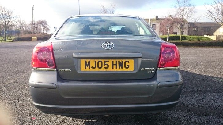 2005 Toyota Avensis 1.8 VVT-i T3-S 4dr image 5