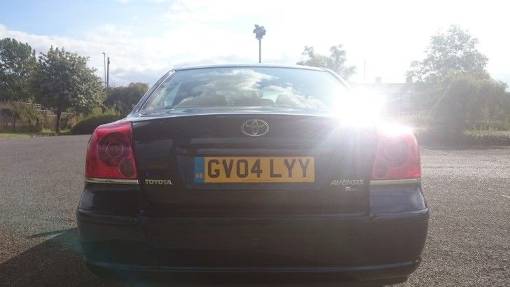 2004 Toyota Avensis 2.0 image 5