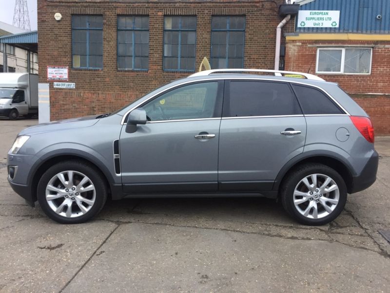 2011 Vauxhall Antara 2.2CDTI AWD SE image 5