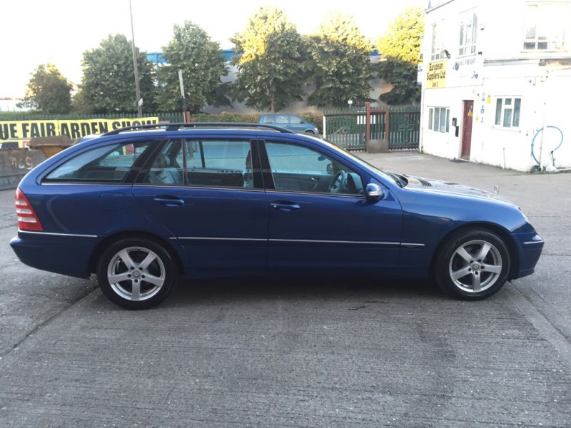 2004 Mercedes C200 CDI image 4