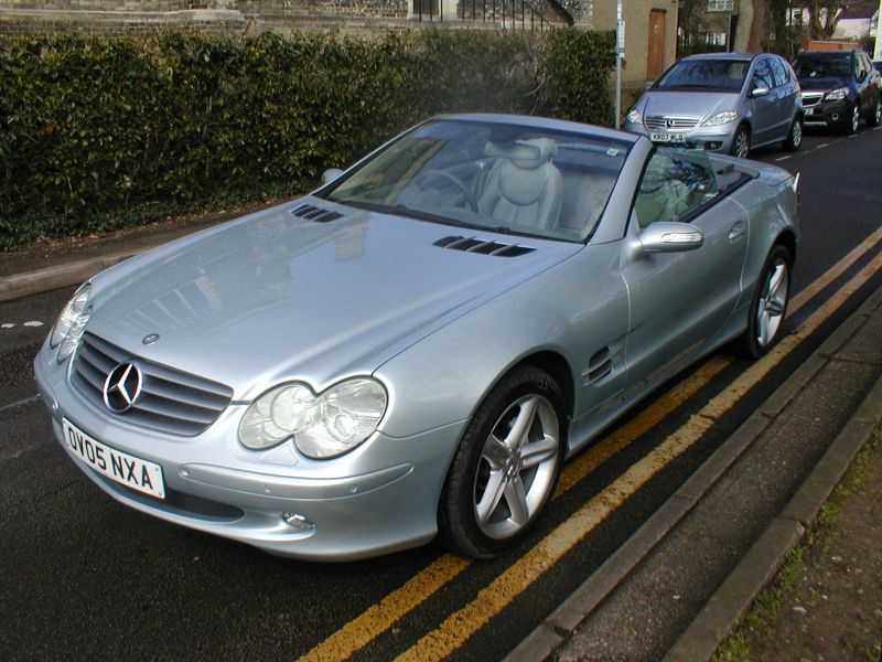 2005 Mercedes SL 350 image 3