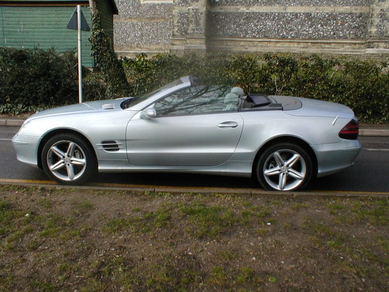 2005 Mercedes SL 350 image 7