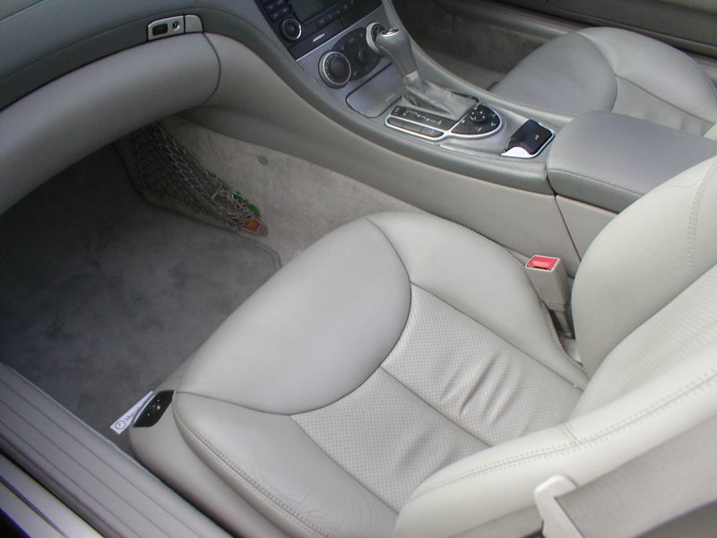 2005 Mercedes SL 350 image 8