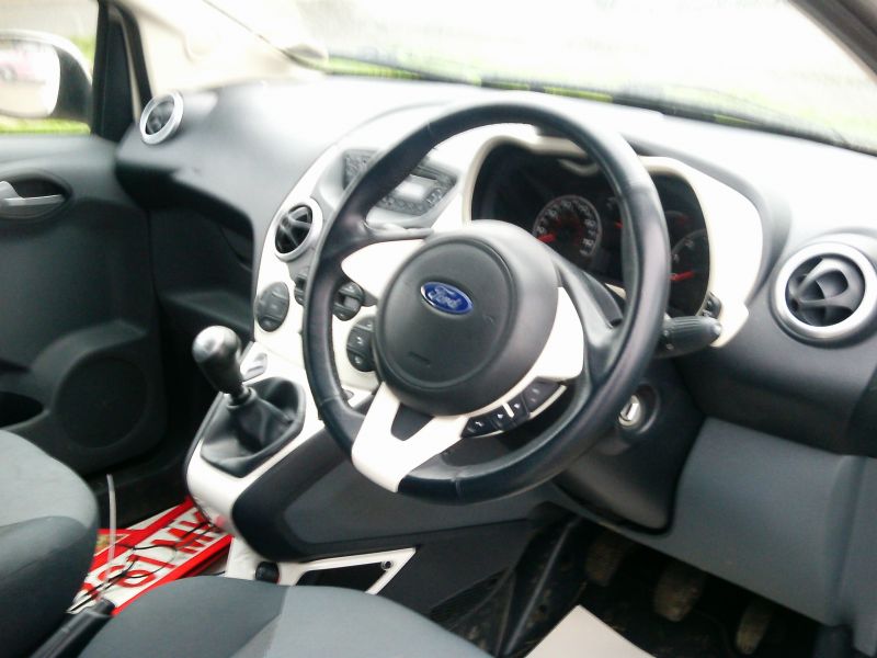 2010 Ford Ka 1.2 Titanium image 7