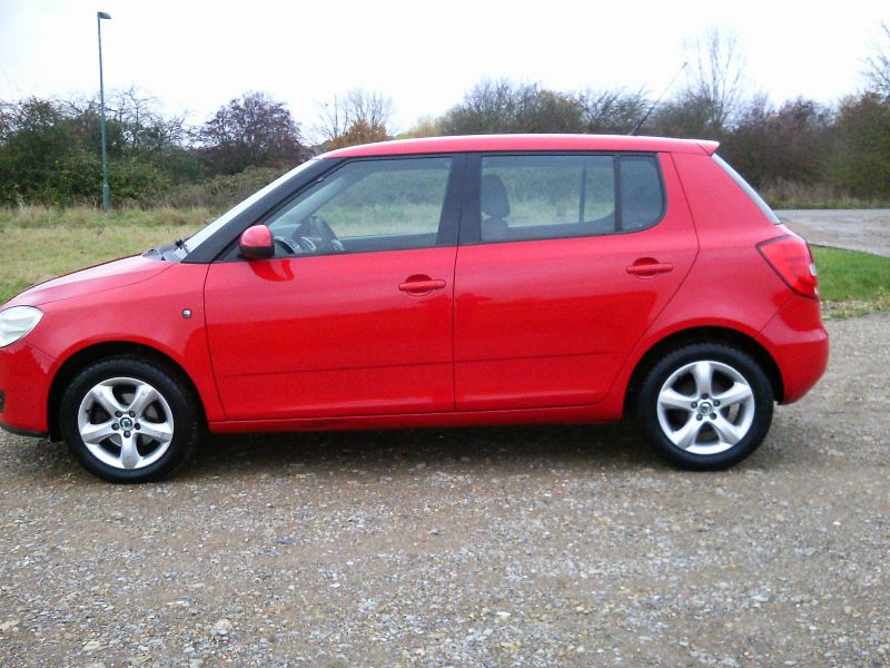 2009 Skoda Fabia 2 TDI 1.4 5dr image 5