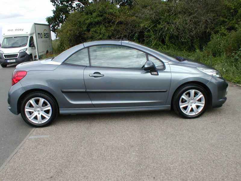 2007 Peugeot 207 CC 1.6 Sport image 3