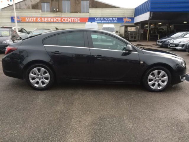 2013 Vauxhall Insignia 2.0 SRI 5d image 6