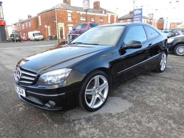 2009 Mercedes-Benz 2.1 CLC220 CDI Sport 3d image 3