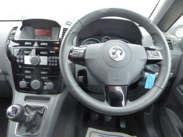 2013 Vauxhall Zafira 1.7 CDTI 5d image 7