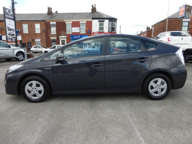 2010 Toyota Prius 1.8 T3 VVT-I 5d image 5