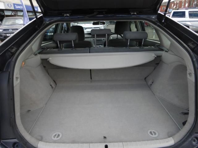 2010 Toyota Prius 1.8 T3 VVT-I 5d image 9