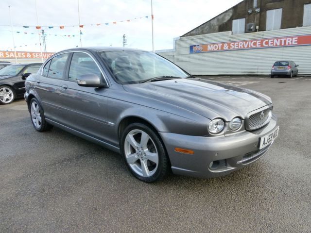 2009 Jaguar X-Type 2.2 SE 4d image 1