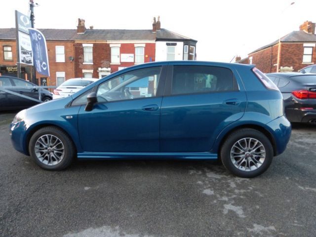2013 Fiat Punto 1.2 5d image 5