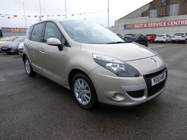 2010 Renault Scenic 1.5 DCI 5d image 1