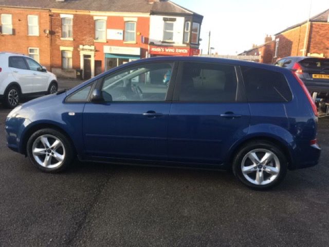 2010 Ford C-Max 1.8 Zetec 5d image 4