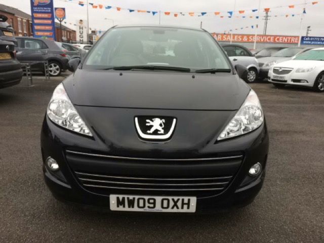 2009 Peugeot 207 1.6 Sport 5d image 2