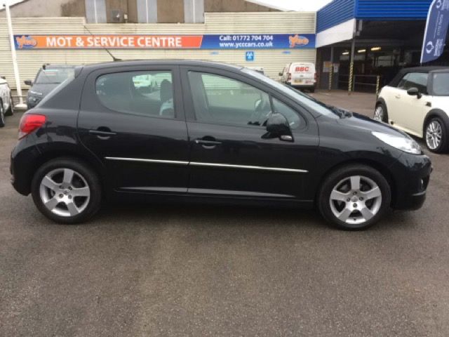 2009 Peugeot 207 1.6 Sport 5d image 6