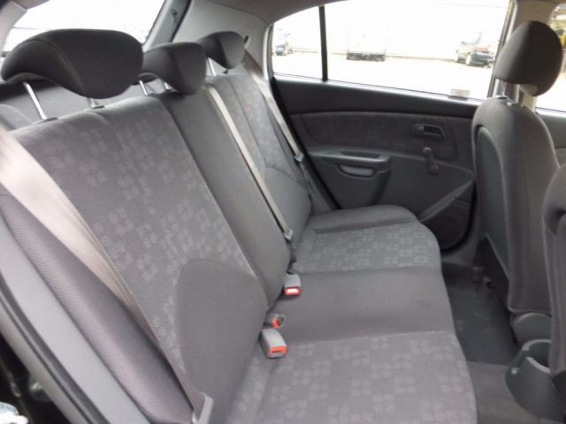 2009 KIA RIO 1.4 16V 5d image 9