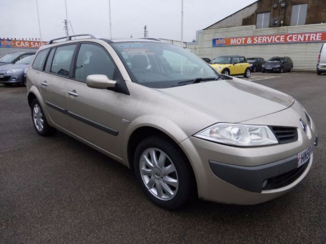 2008 Renault Megane 1.6 VVT 5d image 1