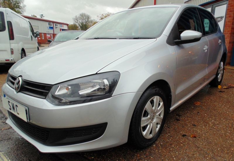 2010 Volkswagen Polo 1.2 S 5dr image 3