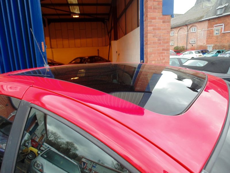 2006 Renault Clio 2.0 VVT 3dr image 7