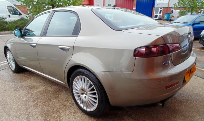 2008 Alfa Romeo 159 1.9 16v 4dr image 4