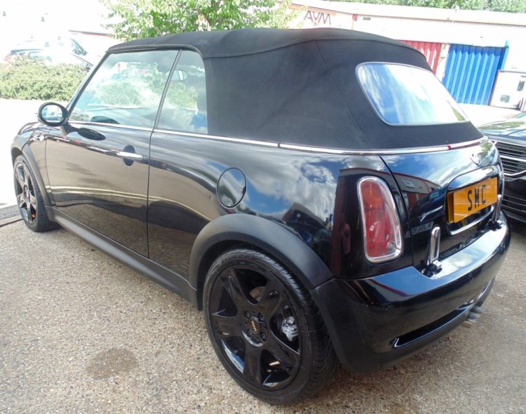 2004 MINI Convertible 1.6 Cooper S 2dr image 5
