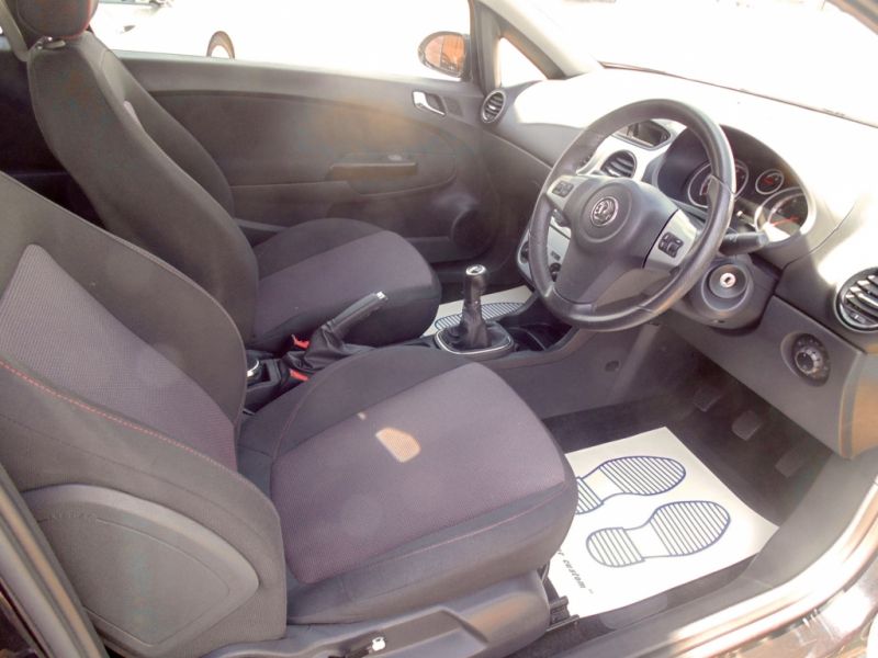 2006 Vauxhall Corsa 1.4 i 16v SXi 3dr image 7