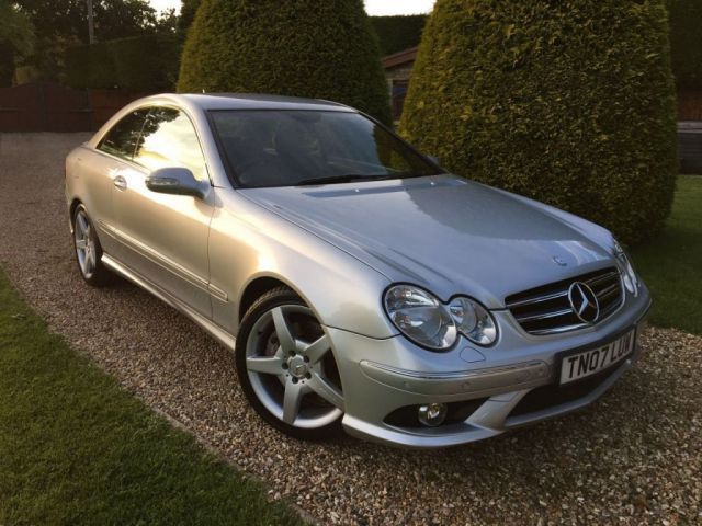 2007 Mercedes-Benz CLK 220 CDI Sport image 1