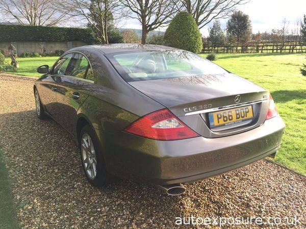 2005 Mercedes-Benz CLS320 CDI image 3