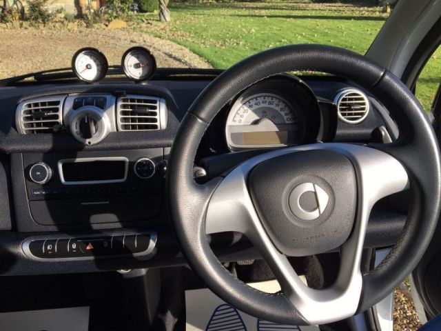 2011 Smart Fortwo 1.0 Pulse MHD 2d image 7