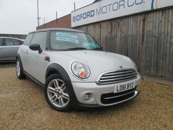 2011 MINI 2.0 Cooper D 3dr image 1