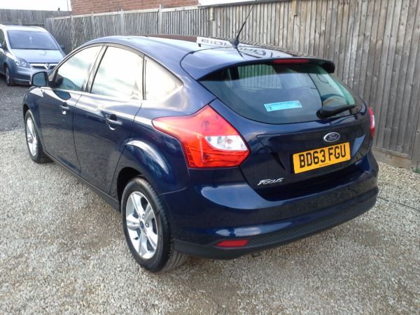 2013 Ford Focus 1.0 Zetec 5dr image 4