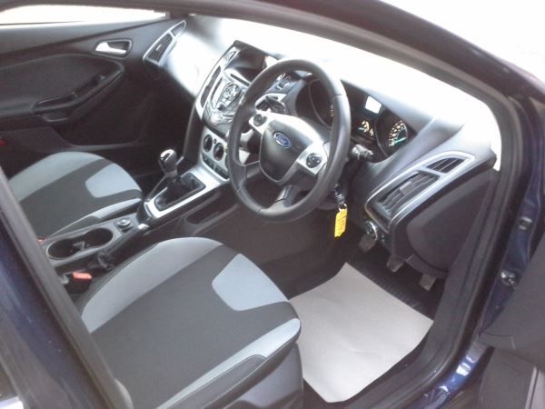 2013 Ford Focus 1.0 Zetec 5dr image 8