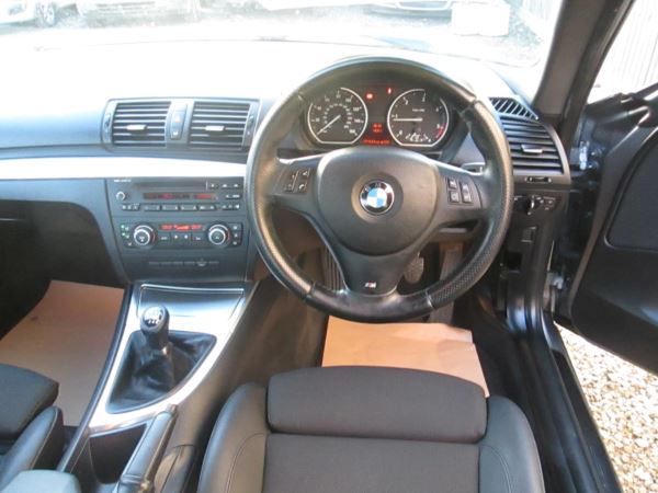2010 BMW 1 Series 120d M Sport 2dr image 7