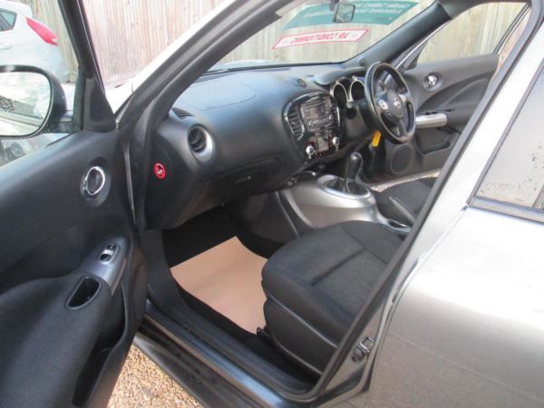 2011 Nissan Juke 1.6 Acenta 5dr image 10