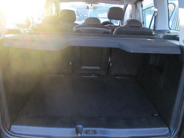 2012 Peugeot Partner Tepee 1.6 HDi 5dr image 8