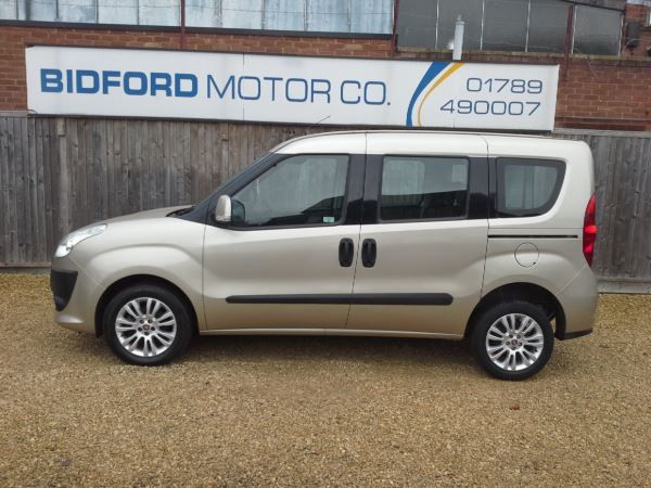 2011 Fiat Doblo 1.6 5dr image 5