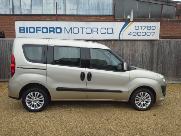 2011 Fiat Doblo 1.6 5dr image 6