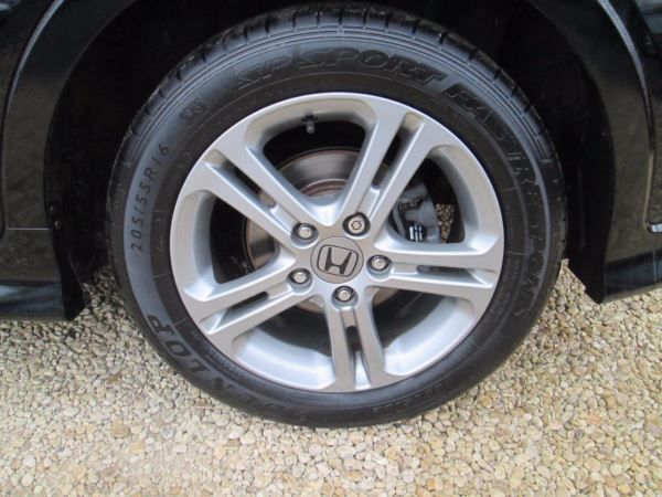 2011 Honda Civic 1.4 i-VTEC Type S 3dr image 10