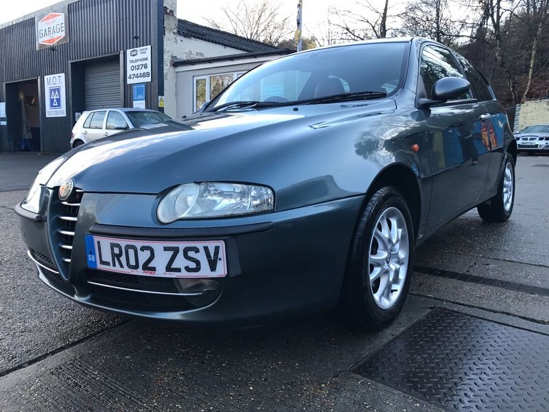 2002 Alfa Romeo 147 1.6 image 2