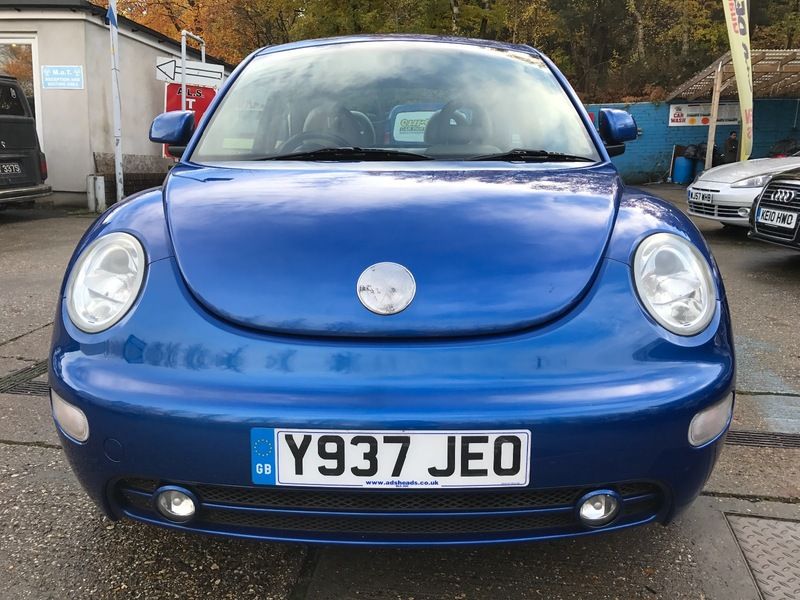 2003 Volkswagen Beetle 2.0 image 4