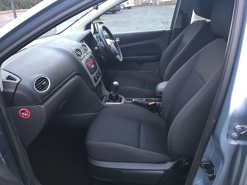 2007 Ford Focus 1.8 Zetec image 9